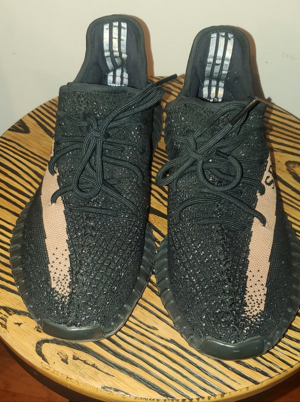 ADIDAS YEEZY BOOST 350 V2 SHOES